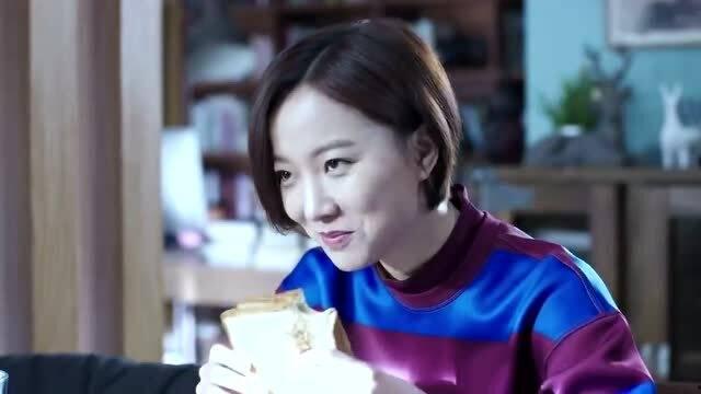 夏宇大琪吃瓜,瓜田里的欢乐时光